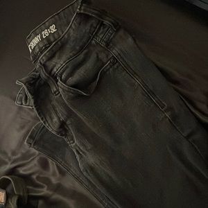 28x32 plain black hot topic skinny jeans
